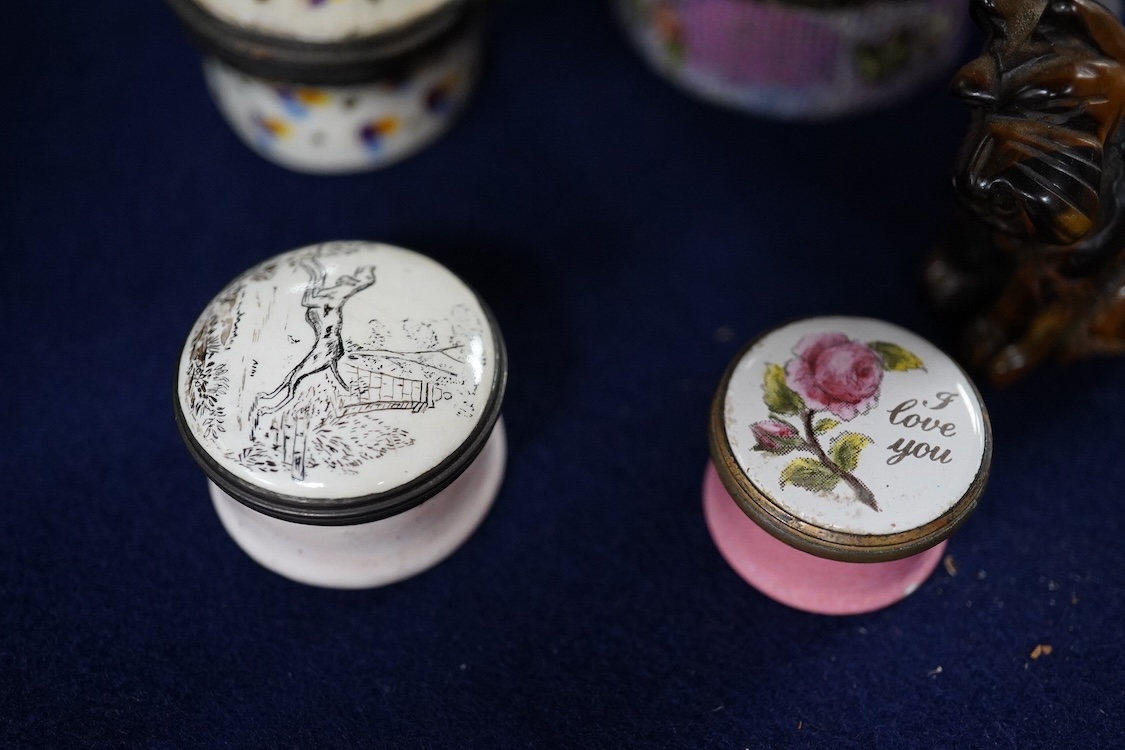 A collection of various 18th century and later trinket/pill boxes, a micro mosaic frame and two small carvings to include a tiger’s eye Scottie dog, frame 10cm in diameter